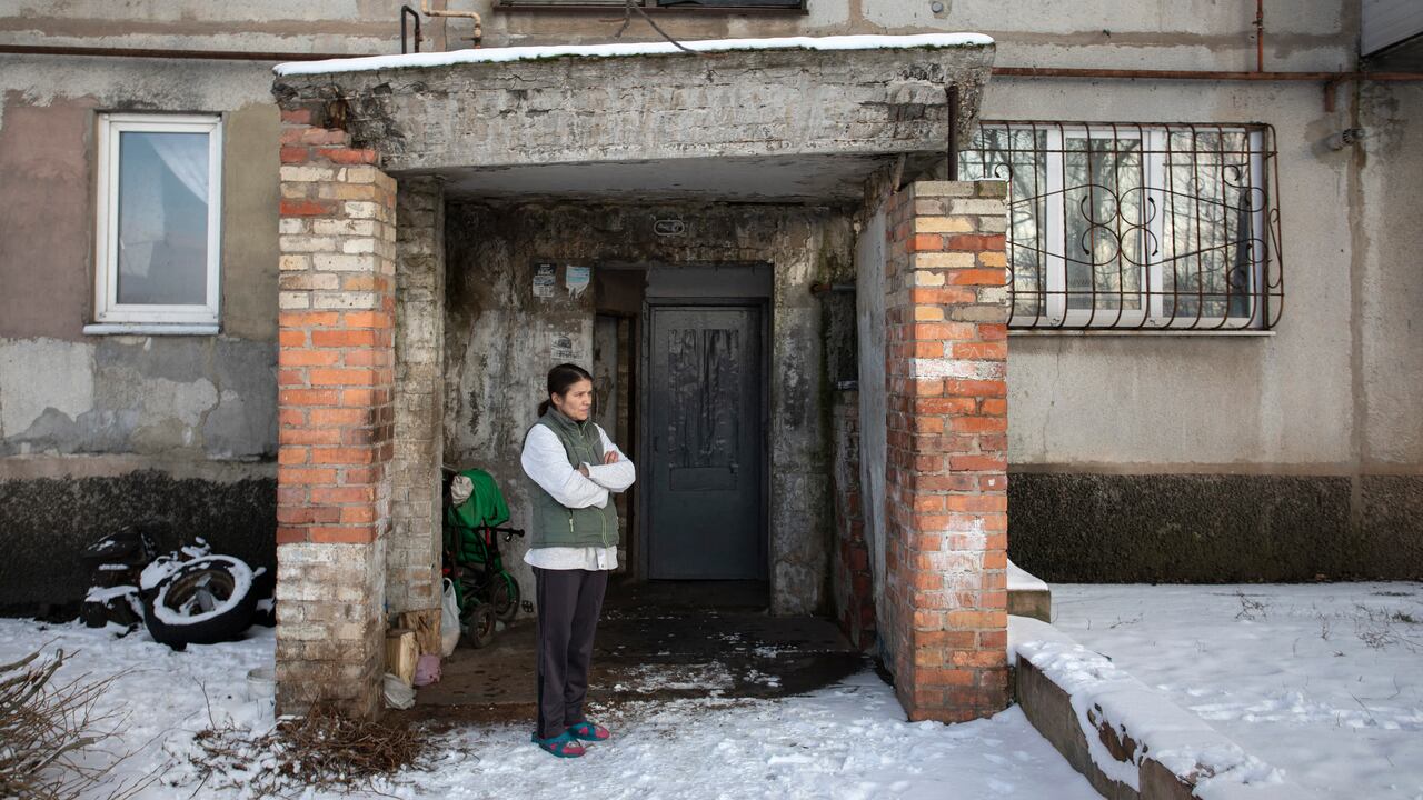 Con los países dedicados a fomentar la recuperación económica mientras siguen combatiendo la pandemia, el presidente indonesio advirtió del aumento de los riesgos geopolíticos. (Photo by Aleksey Filippov / AFP)