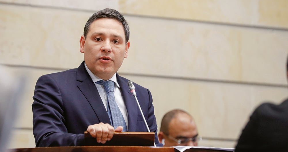 Mauricio lizcano Ministro de las TIC