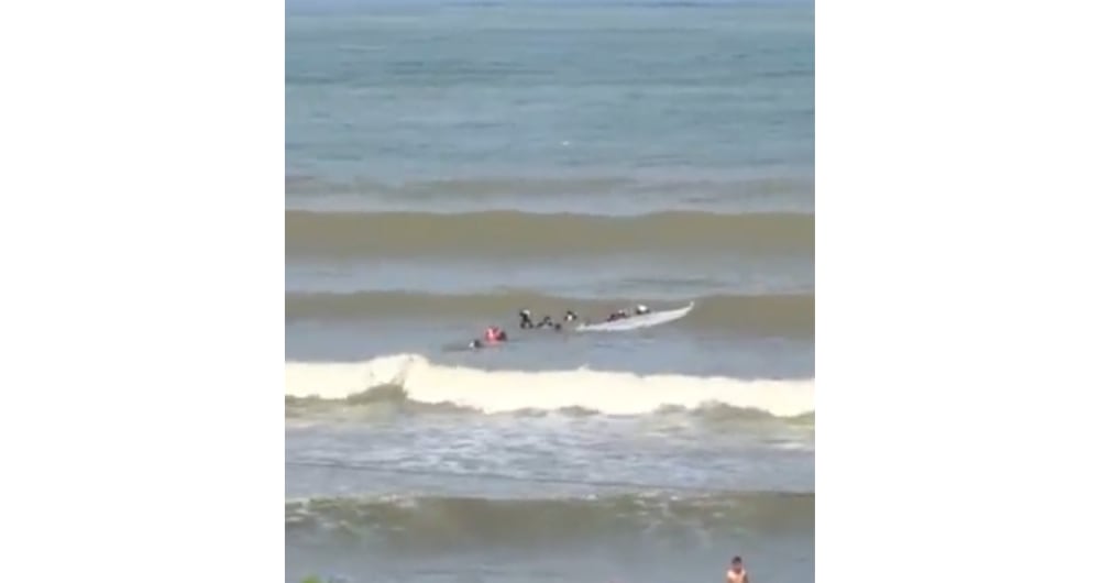 Embarcación naufragó en el mar de Arboletes.