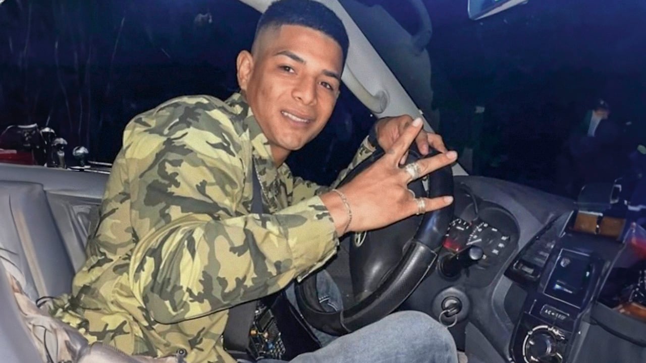 El desafío para las autoridades es claro: ubicar y neutralizar a este joven criminal que hoy mantiene en jaque la seguridad de la región caribe colombiana. 
