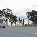 El conductor de la tractomula huyó del lugar, al parecer por desconocimiento de lo que había sucedido