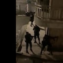 Miembros de la fuerza pública cruzan disparos con bandas delincuenciales en Buenaventura, Valle del Cauca.