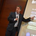 En el caso de mujeres que además residen en la ruralidad, la probabilidad de
acceder a un empleo formal es menor en 14.5 pp, en comparación con un
hombre que reside en una ciudad.