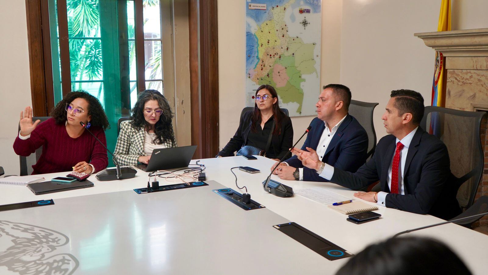 El alcalde de Caparrapí, Andrés Ardila, asistió a reuniones al Ministerio del Interior