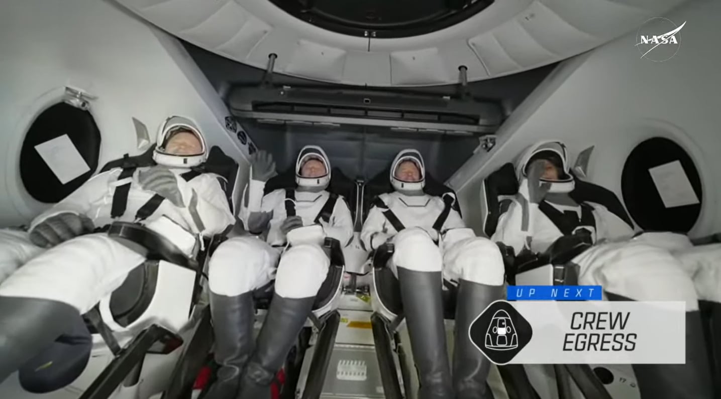 La cápsula de SpaceX trajo de vuelta a la Tierra a Wilmore y Williams tras nueve meses en el espacio.