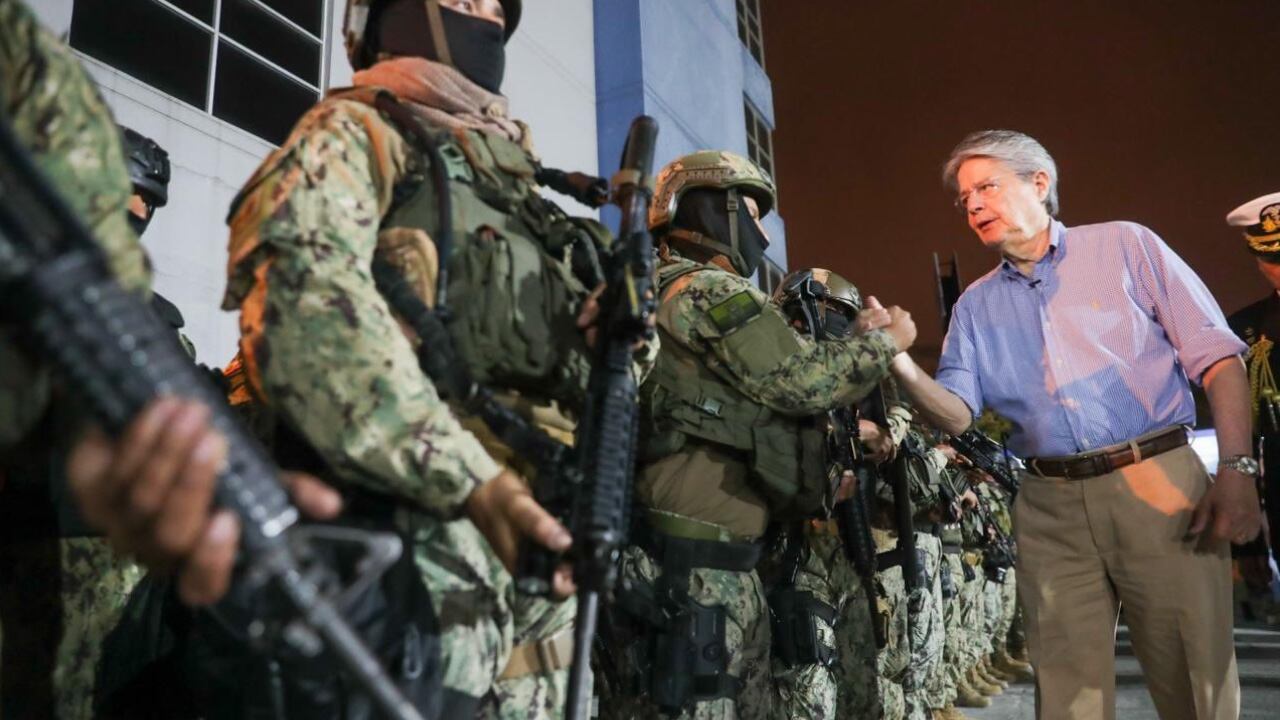 El presidente Guillermo Lasso sigue de cerca el trabajo de las autoridades en el estado de excepción que se decretó hace unos días en Ecuador