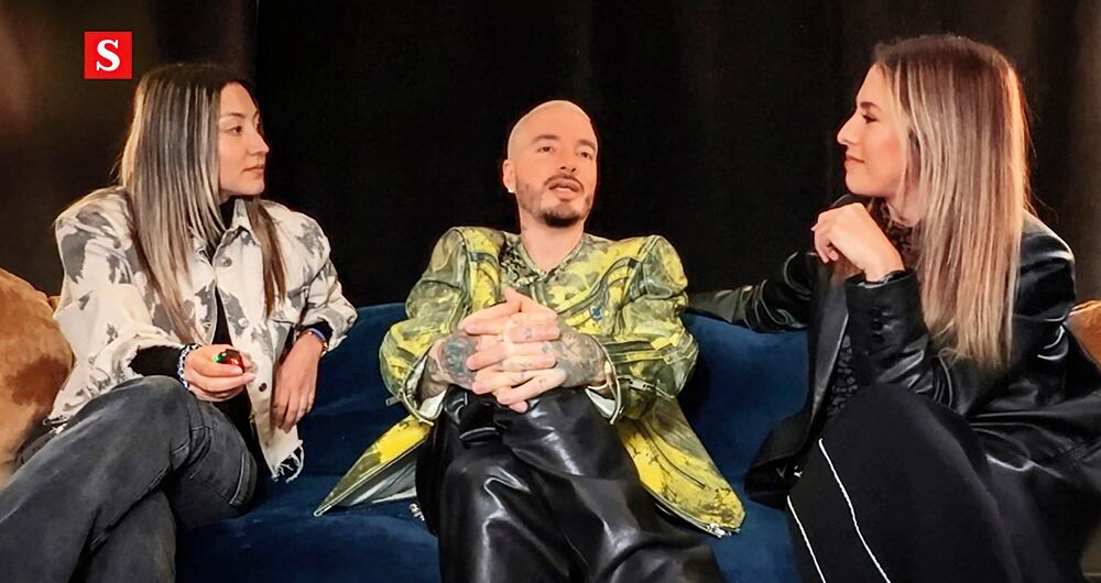 Paola Vega y Juanita Gómez entrevistaron a J Balvin antes de su concierto en Nueva York. 