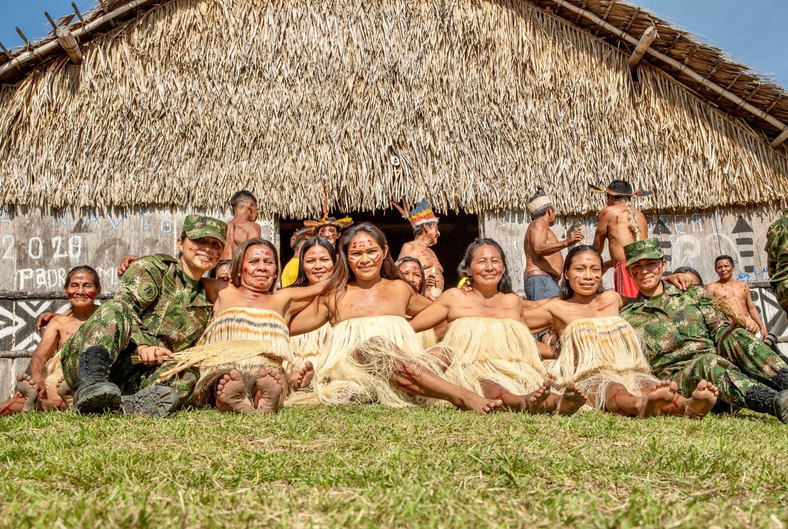 Indigenas de Vaupés, en actividades de acción integral
