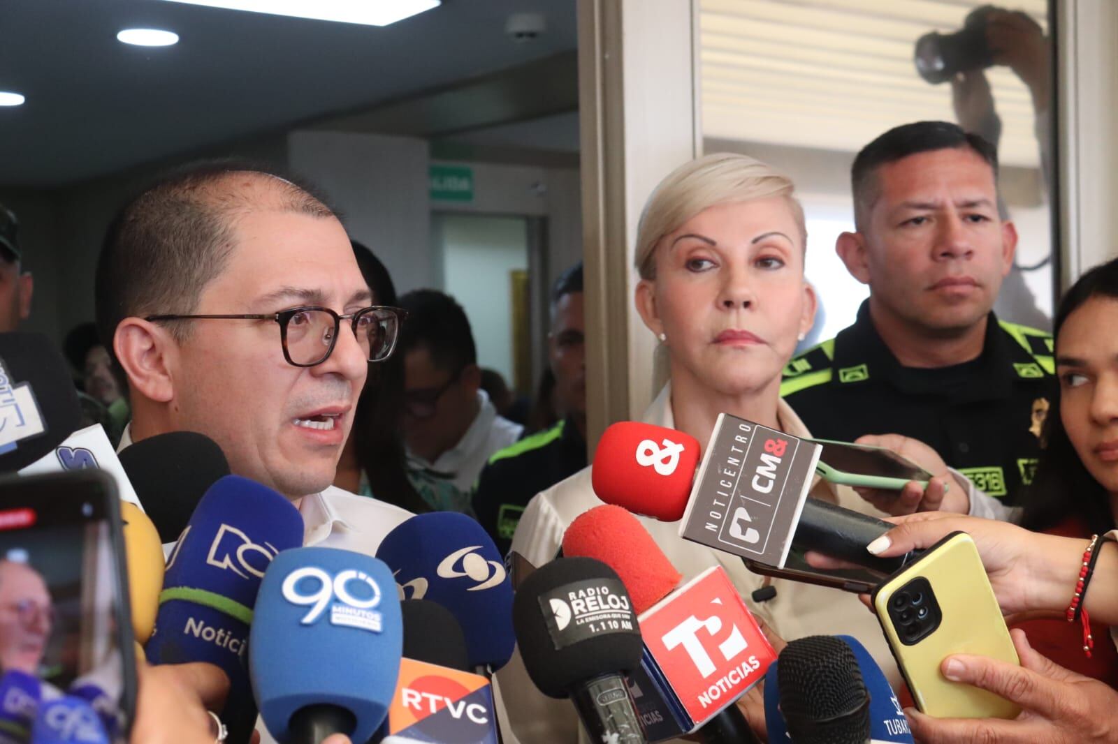 Rueda de prensa del fiscal Francisco Barbosa y la gobernadora Dilian Francisca Toro