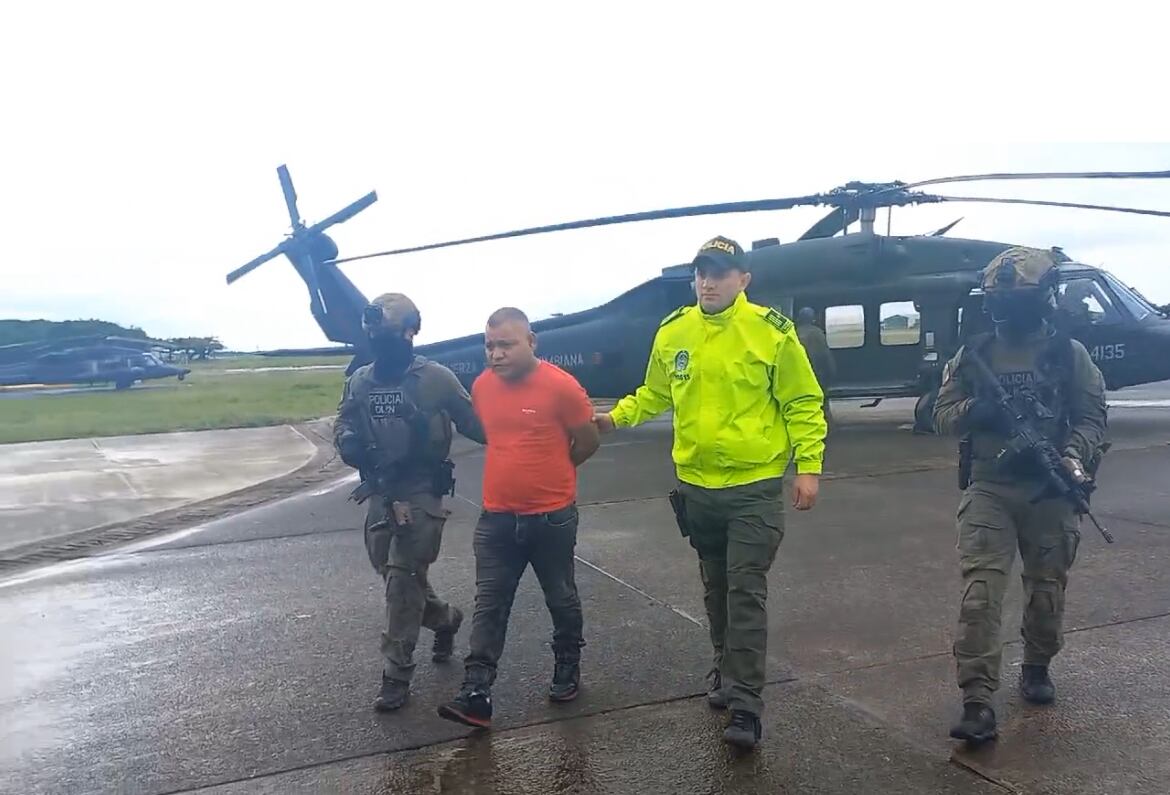 Toño, el narco y socio del Tren de Aragua que lucía con cadenas de oro de $70 millones en su cuello; vivía en una mansión en Cundinamarca.