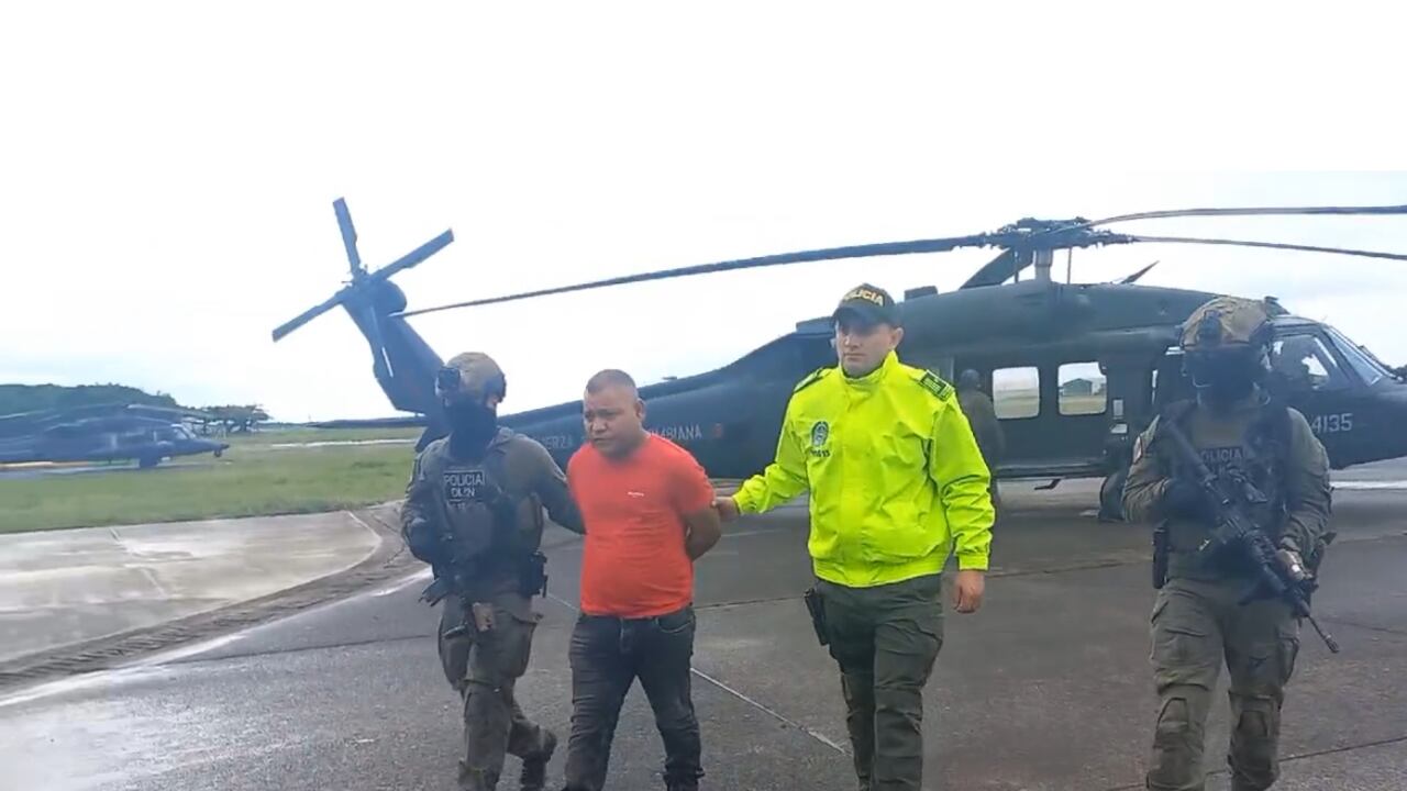 Toño, el narco y socio del Tren de Aragua que lucía con cadenas de oro de $70 millones en su cuello; vivía en una mansión en Cundinamarca.