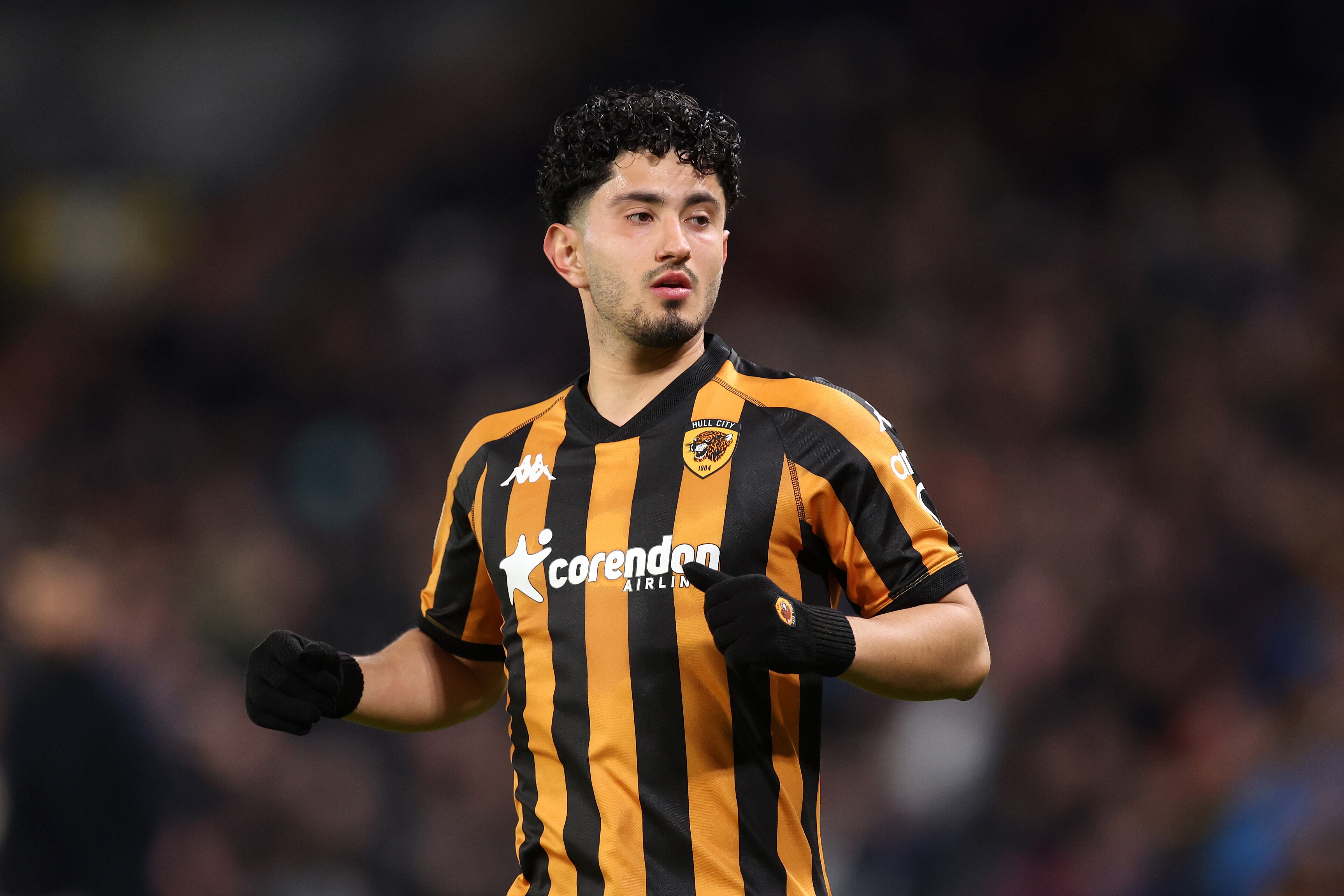 Steven Alzate con los colores del Hull City.