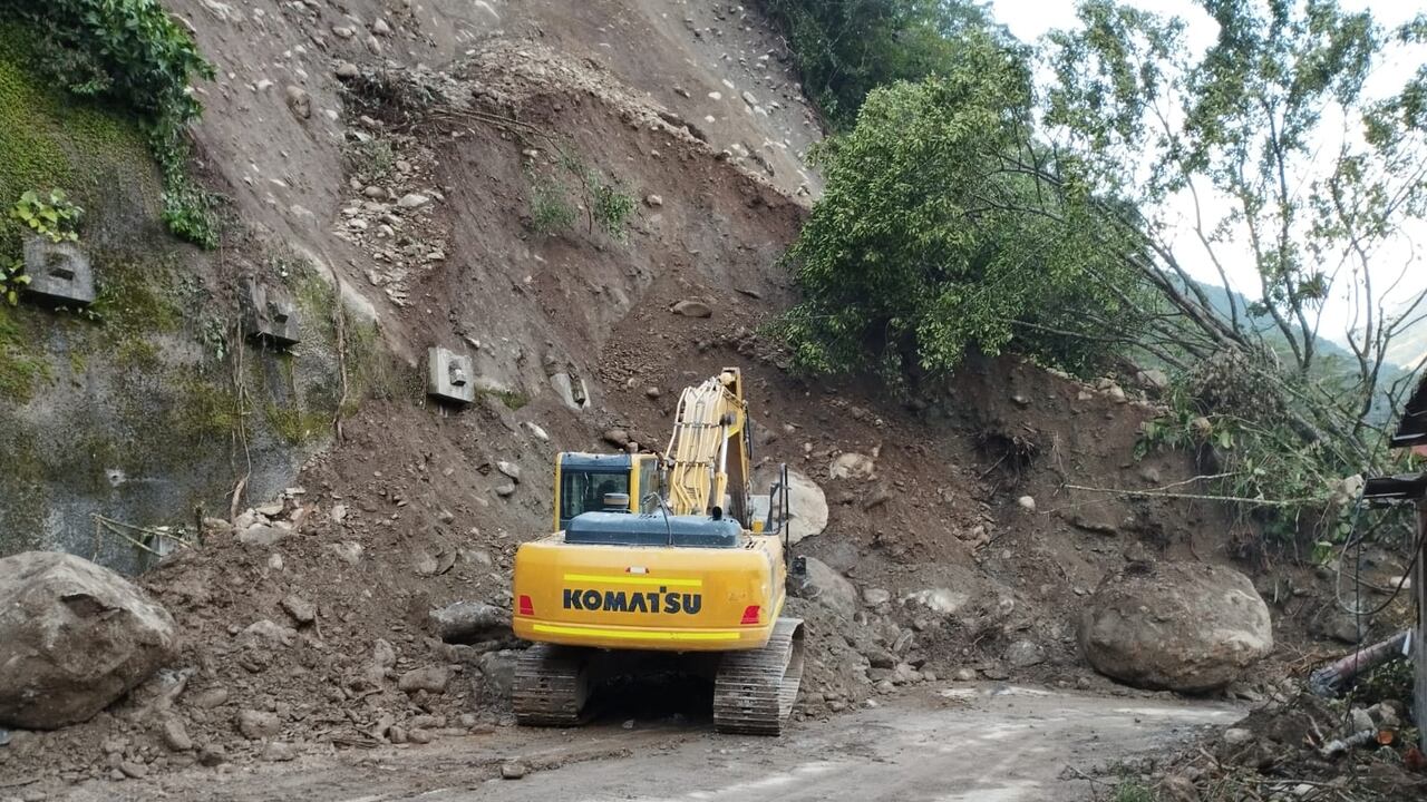 Se mantiene el cierre en la vía Bogotá - Villavicencio