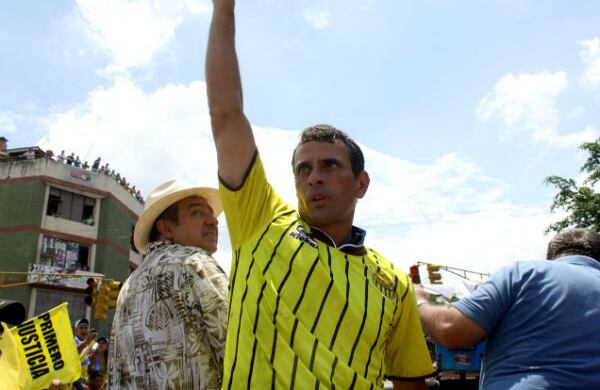 Capriles durante un evento de campaña en Valera, estado de Venezuela.