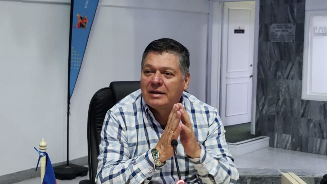 “Ríase de su madre”: la fuerte respuesta del concejal Fabio Arroyave a ...