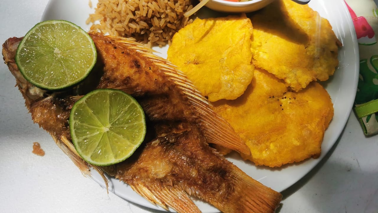 El plátano y el arroz son alimentos que se consumen de manera frecuente.