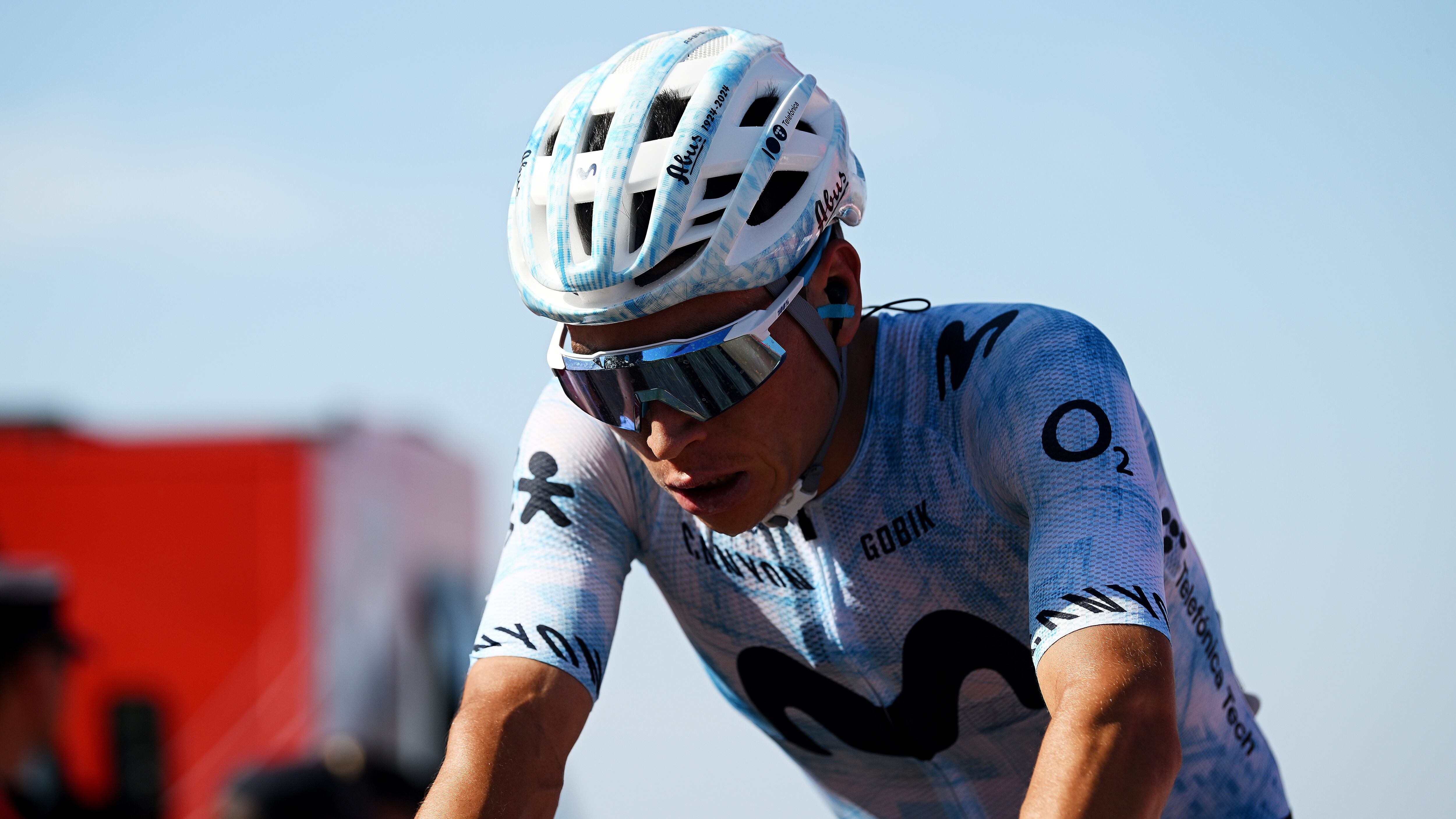 Einer Rubio, colombiano al servicio del Movistar en la Vuelta a España 2024.