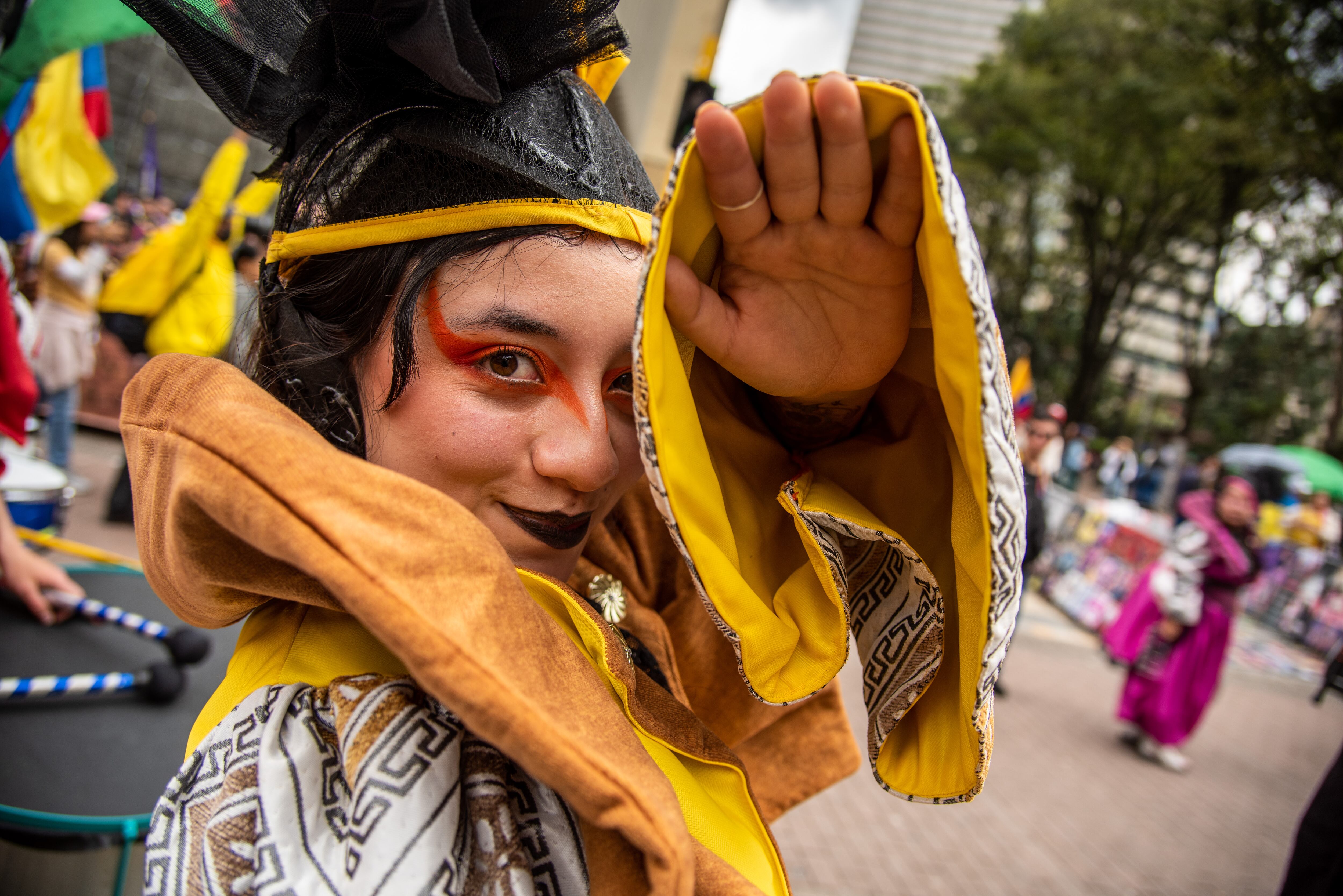 Los interesados podrán participar una única vez en esta vigencia, en una única línea. Los manuales de participación y formularios de inscripción están disponibles en la página de convocatorias del ministerio de Culturas.