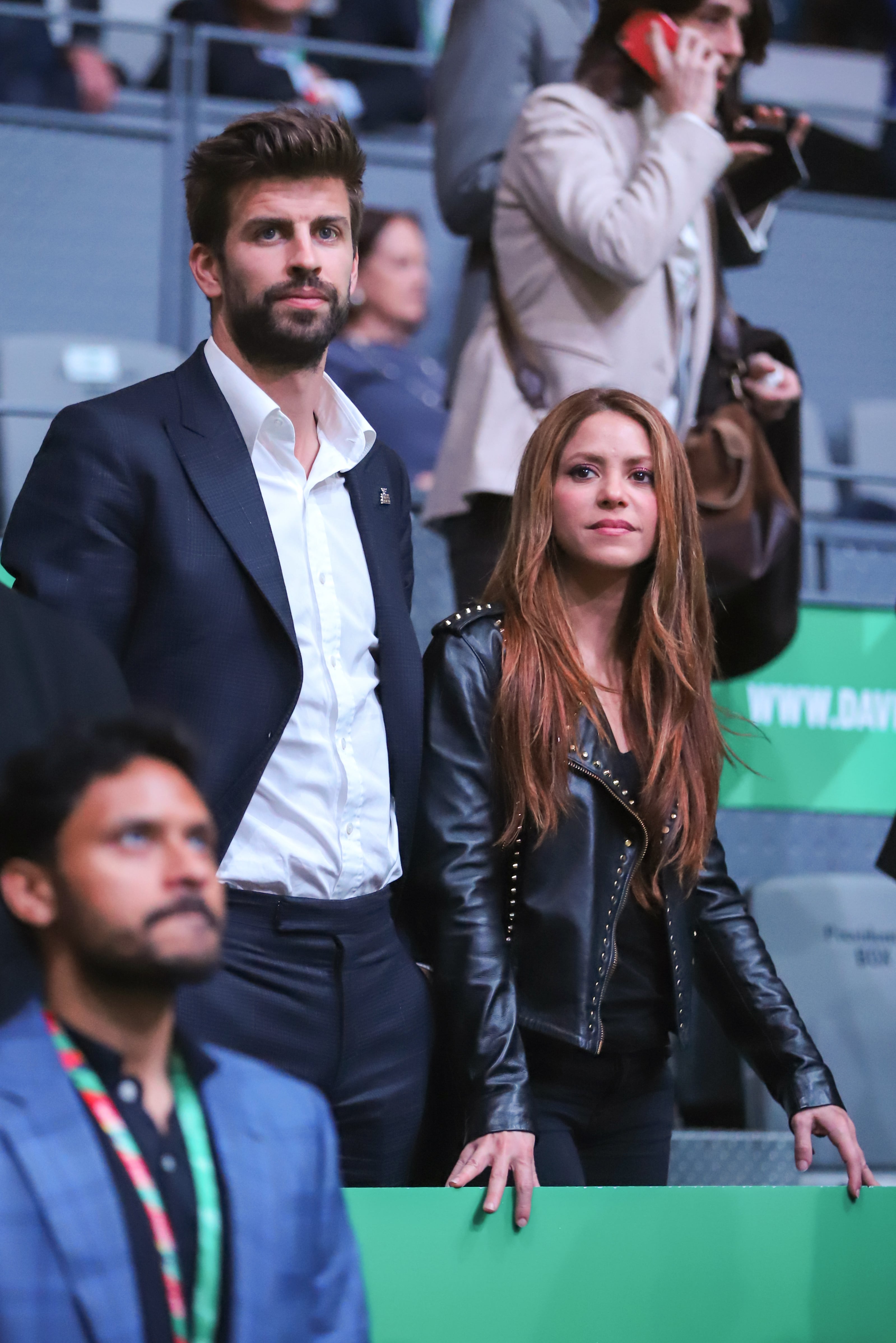 Shakira y Gerard en la final de la Copa Davis 2019, antes de que iniciaran los primeros rumores sobre la infidelidad del catalán.  Foto: Europa Press Entertainment/Europa Press via Getty Images.