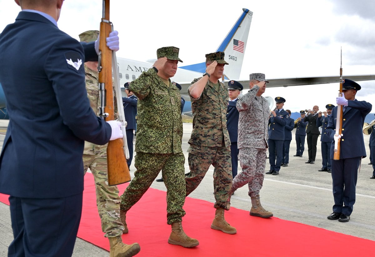 El alto cargo militar llegó a Colombia en las últimas horas.