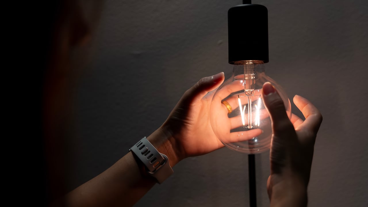 Fedesarrollo estima que un escenario similar al de los años noventa reduciría el crecimiento en 1,5 puntos, destruiría 230.000 empleos y aumentaría la pobreza.