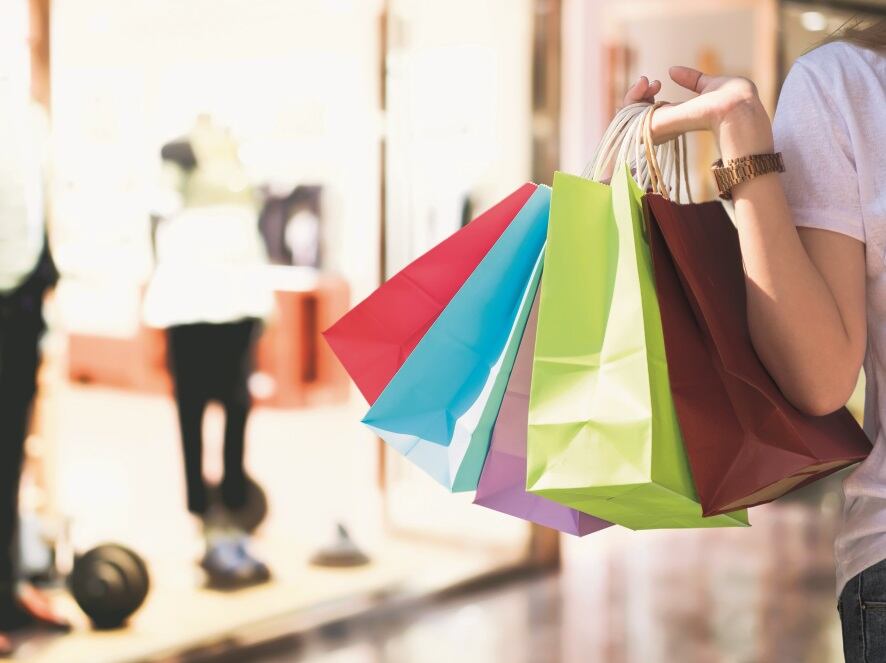 En el segundo trimestre de 2025, el sector comercio registró una expansión de 5,3% en su serie desestacionalizada, contribuyendo 0,9 puntos porcentuales al crecimiento total.