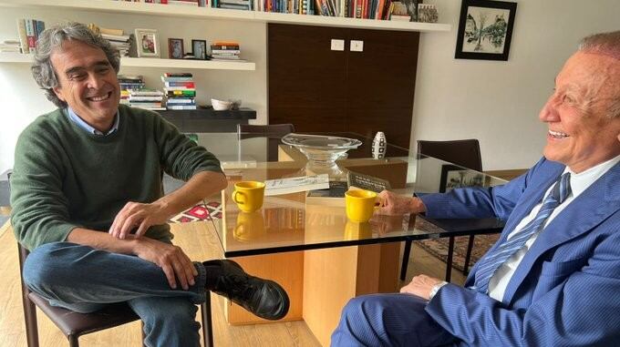 Sergio Fajardo y Rodolfo Hernández