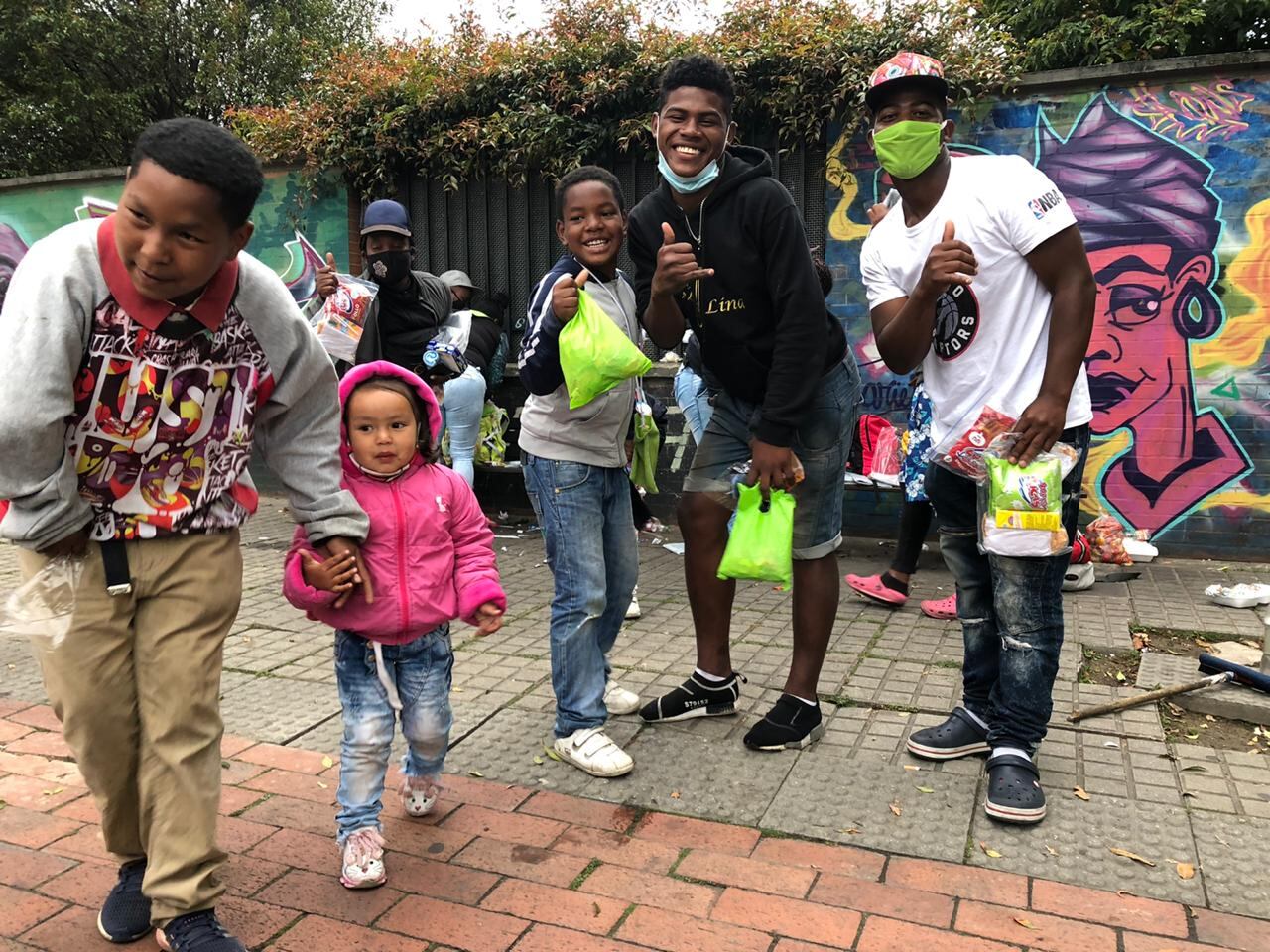 Reconiser apoya el trabajo que hace Breaking Borders en el barrio Egipto, un proyecto que por medio del arte y el graffiti le da nuevas oportunidades a los habitantes que han crecido en un contexto de drogas y delincuencia común.