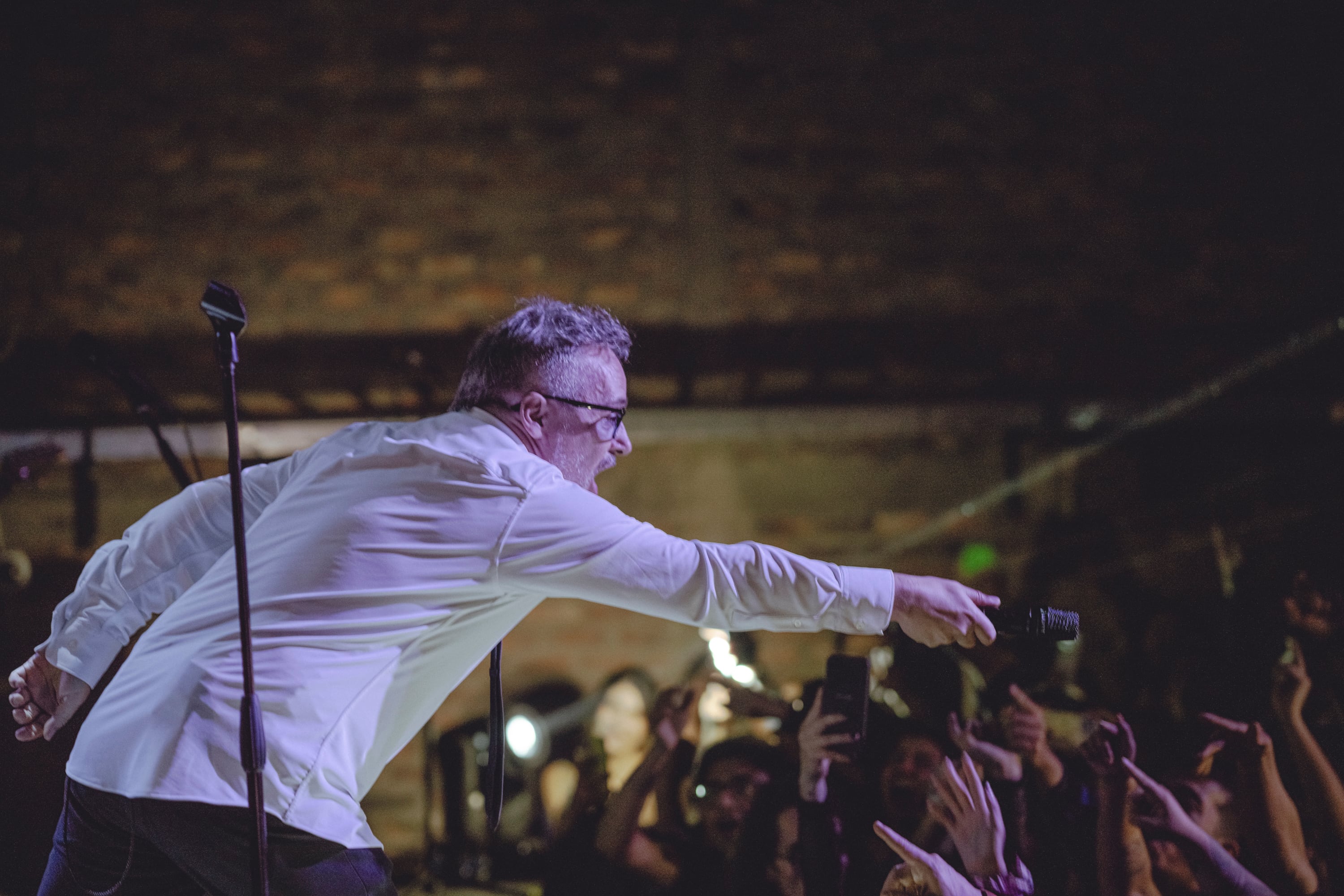 Love of Lesbian regresó por cuarta vez a Bogotá. Lo hizo en su 'La hermandad tour', en el que presenta su nuevo trabajo ‘Ejército de salvación’. El concierto tuvo lugar en The Bonfire, en Bogotá. Foto: Lina Botero - Love of Lesbian