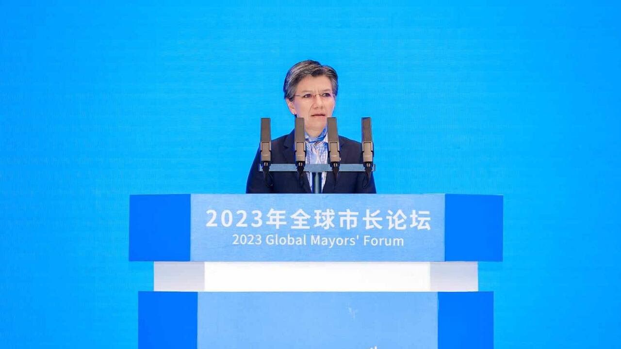 Claudia López, en la apertura del Foro Global de Alcaldes y Alcaldesas de Guanzhou, en China.