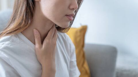 De acuerdo con Mayo Clinic, los médicos tienen una lista de factores que aumentan el riesgo del cáncer de garganta.
