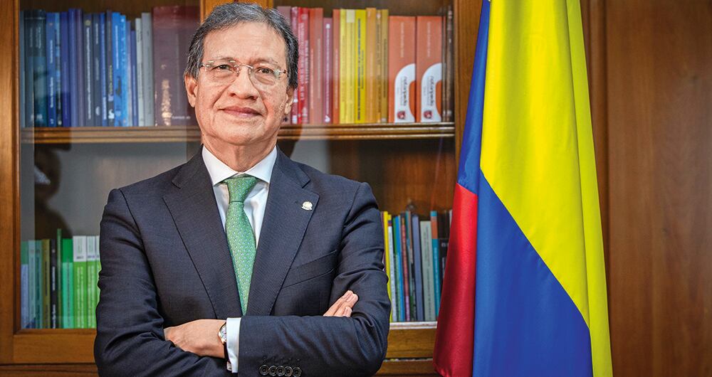 Detalles de la entevista de Luis Alberto Álvarez.