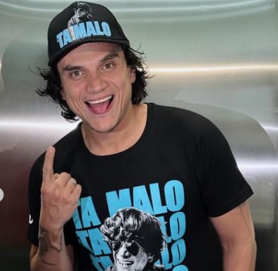 Silvestre Dangond estrena su álbum musical número 15 titulado Ta Malo, después de varios meses de pausa.