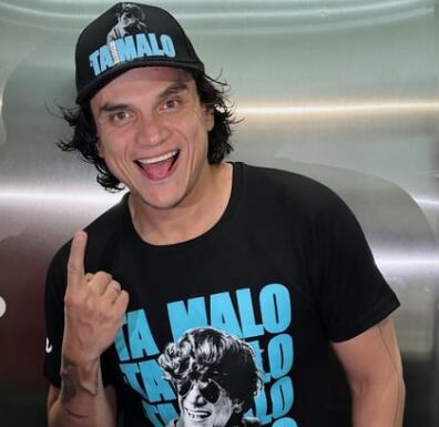 Silvestre Dangond estrena su álbum musical número 15 titulado Ta Malo, después de varios meses de pausa.