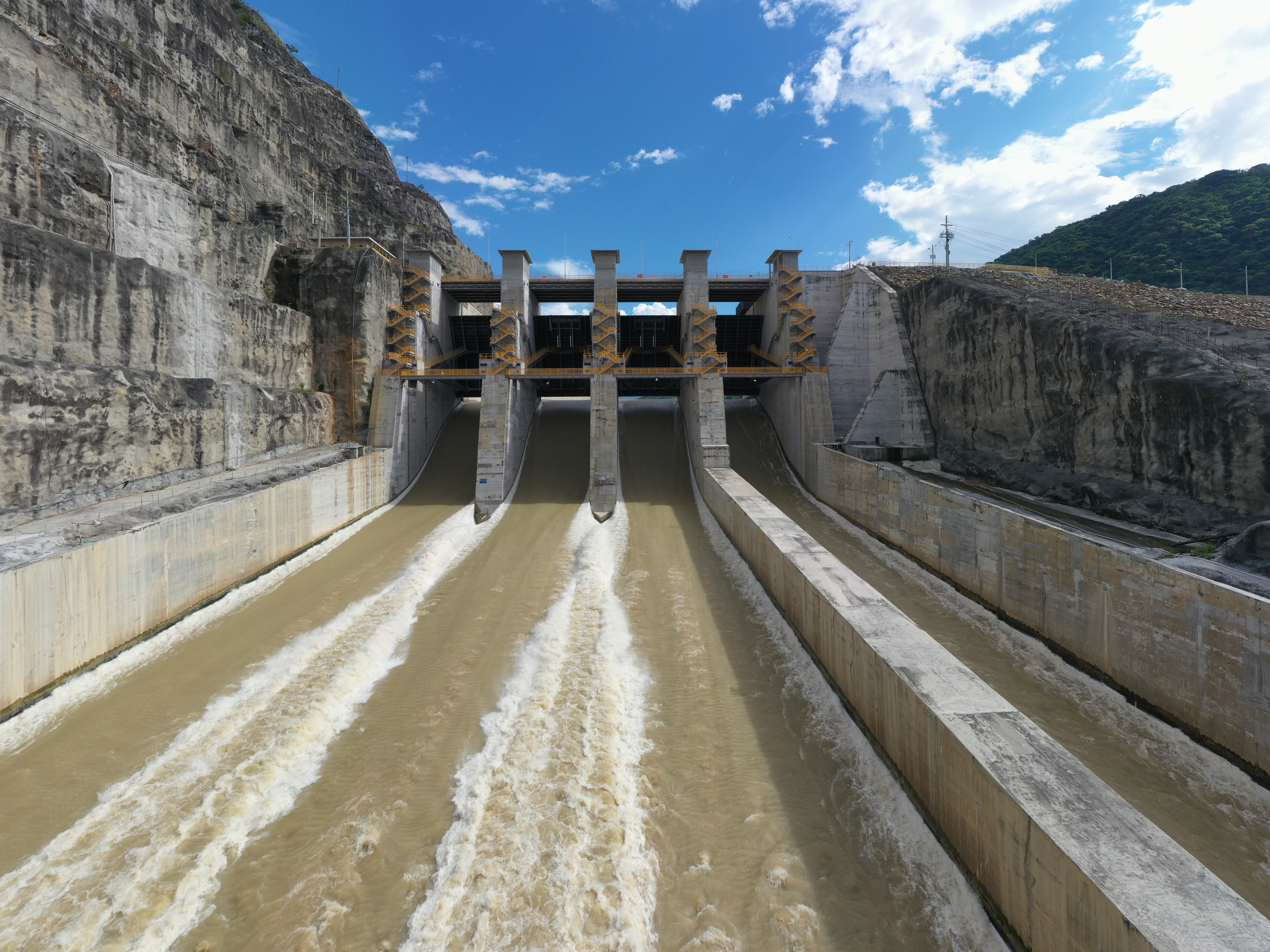 Trabajos en Hidroituango