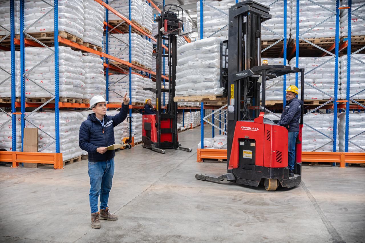 Alianza Logística ofrece soluciones inteligentes y una red operativa con presencia en las principales regiones del país.