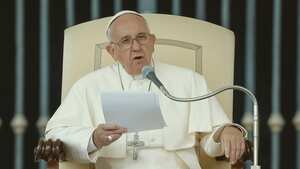 A pesar de sus problemas de salud el pontífice continúa asistiendo a reuniones.