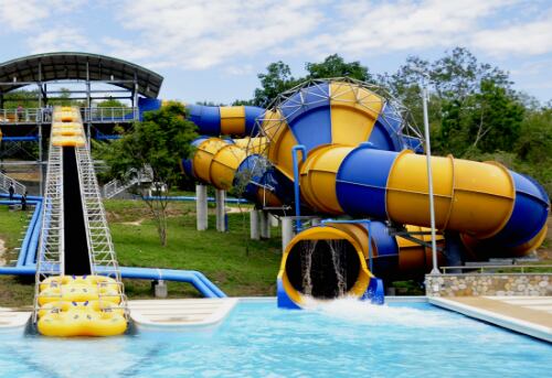 Piscilago cuenta en sus 80 hectáreas de extensión, un área en la que ofrece diferentes atracciones acuáticas.