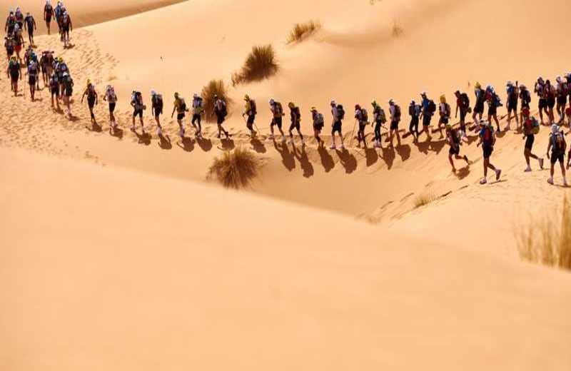 En Marruecos se lleva a cabo a cabo la 31ava edición de la Maratón des Sables. Los competidores atraviesan 257 km en el desierto del Sahara, uno de los lugares más inhóspitos del planeta. 