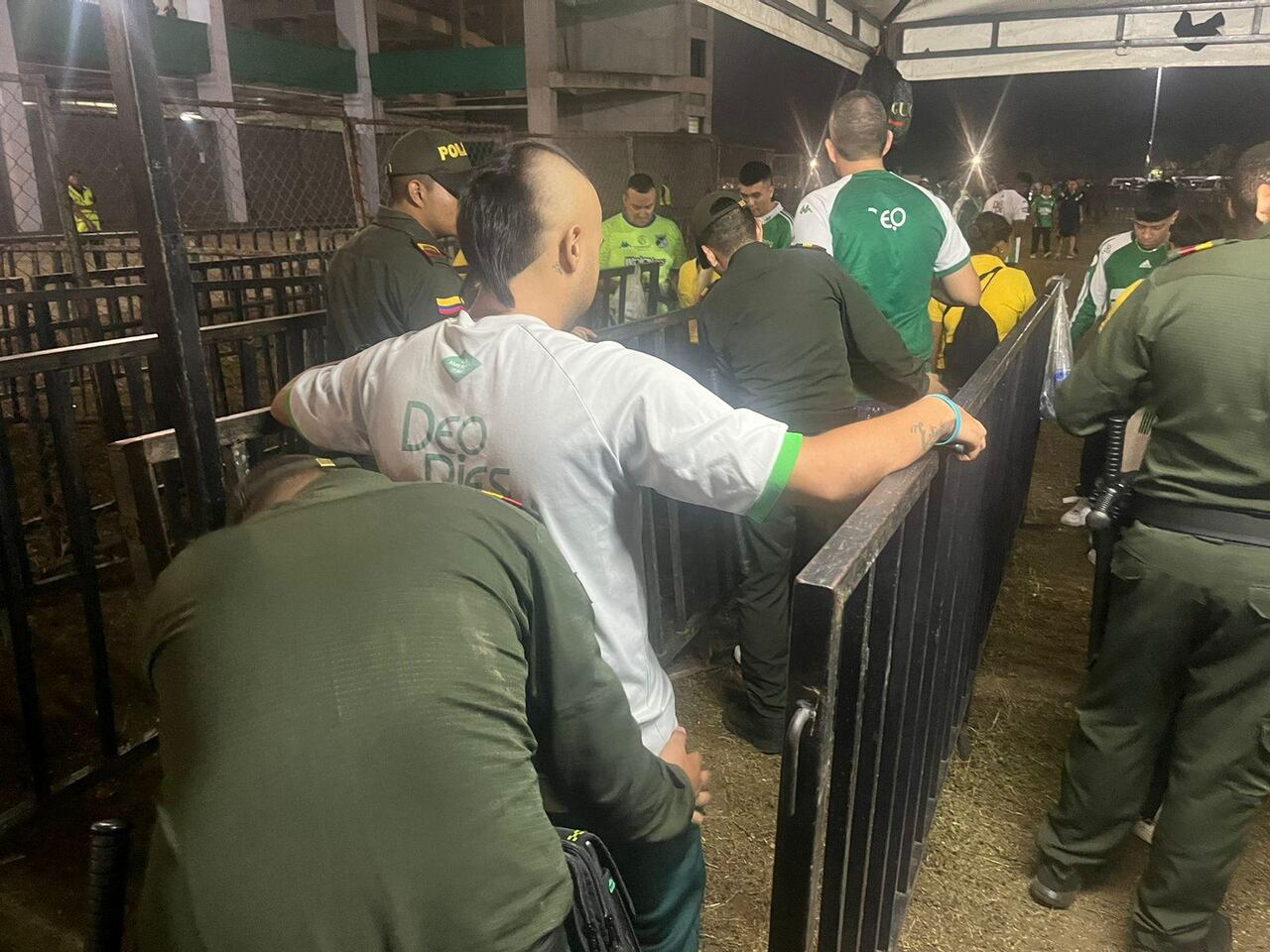 Los asistentes al encuentro deportivo deben tener en cuenta las restricciones y recomendaciones de las autoridades.