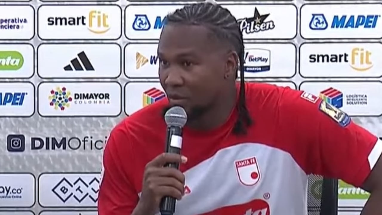 Hugo Rodallega se pronunció en nombre del grupo de jugadores de Santa Fe