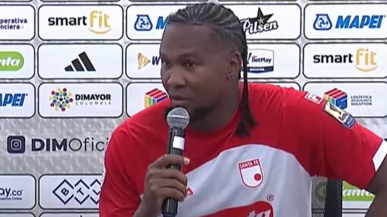 Hugo Rodallega se pronunció en nombre del grupo de jugadores de Santa Fe