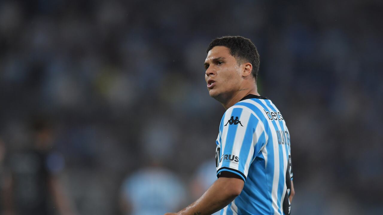 Racing descresta con información de última hora sobre Juan Fernando Quintero: es oficial y redes estallan