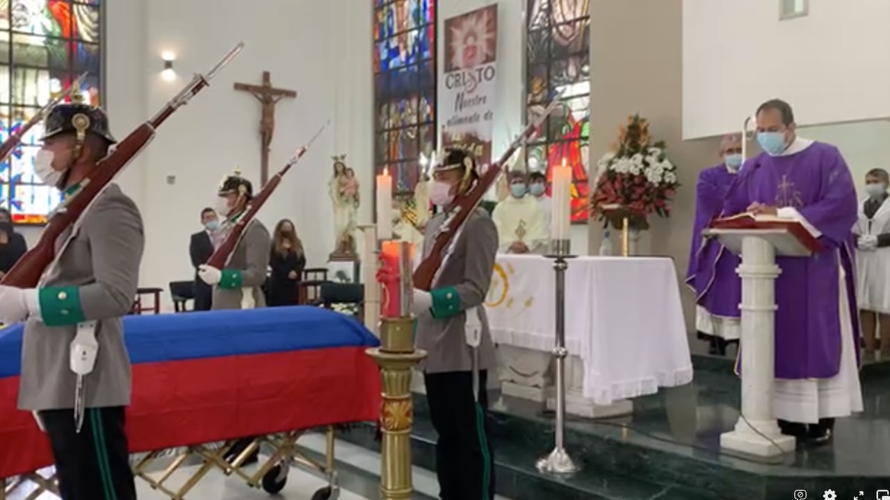 Policía
