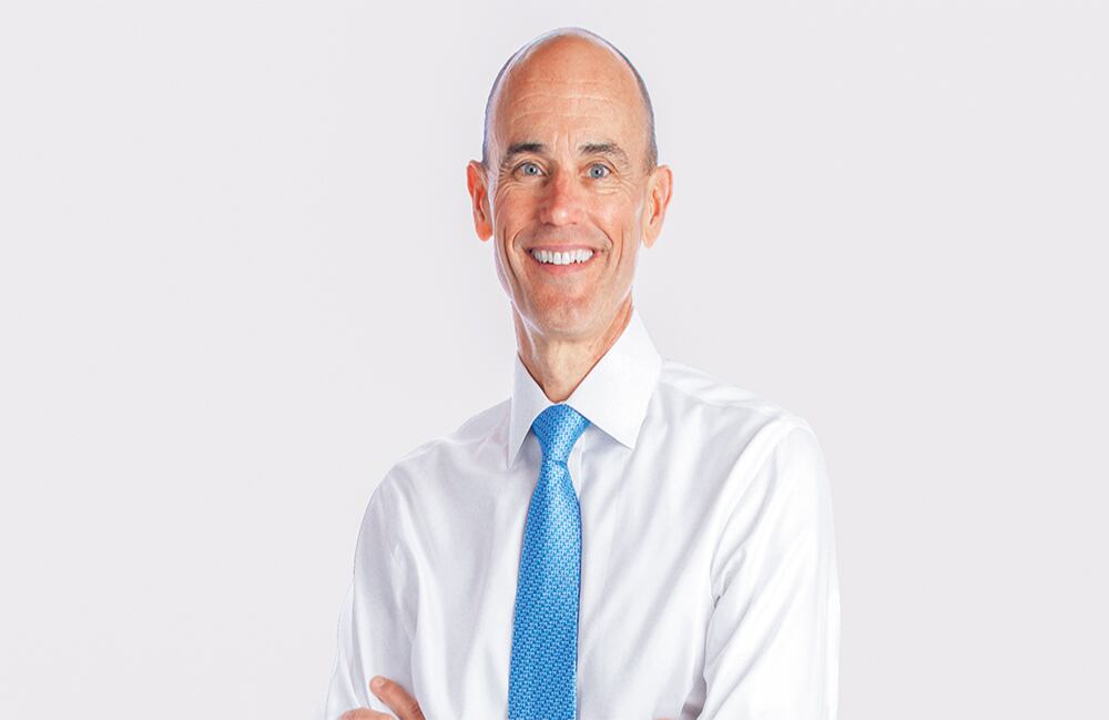 Bob Sternfels, presidente global de McKinsey, dice que las crisis se pueden afrontar de manera defensiva u ofensiva, tal como se hace en los deportes.