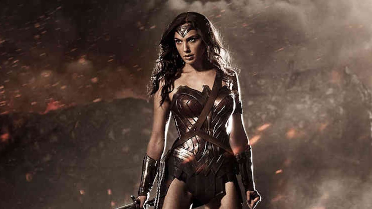 Gal Gadot interpreta a Mujer Maravilla.