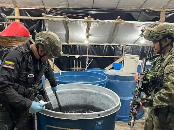 Encuentran megalaboratorio del ELN para el procesamiento de cocaína; había más de tres toneladas avaluadas en $15.000 millones