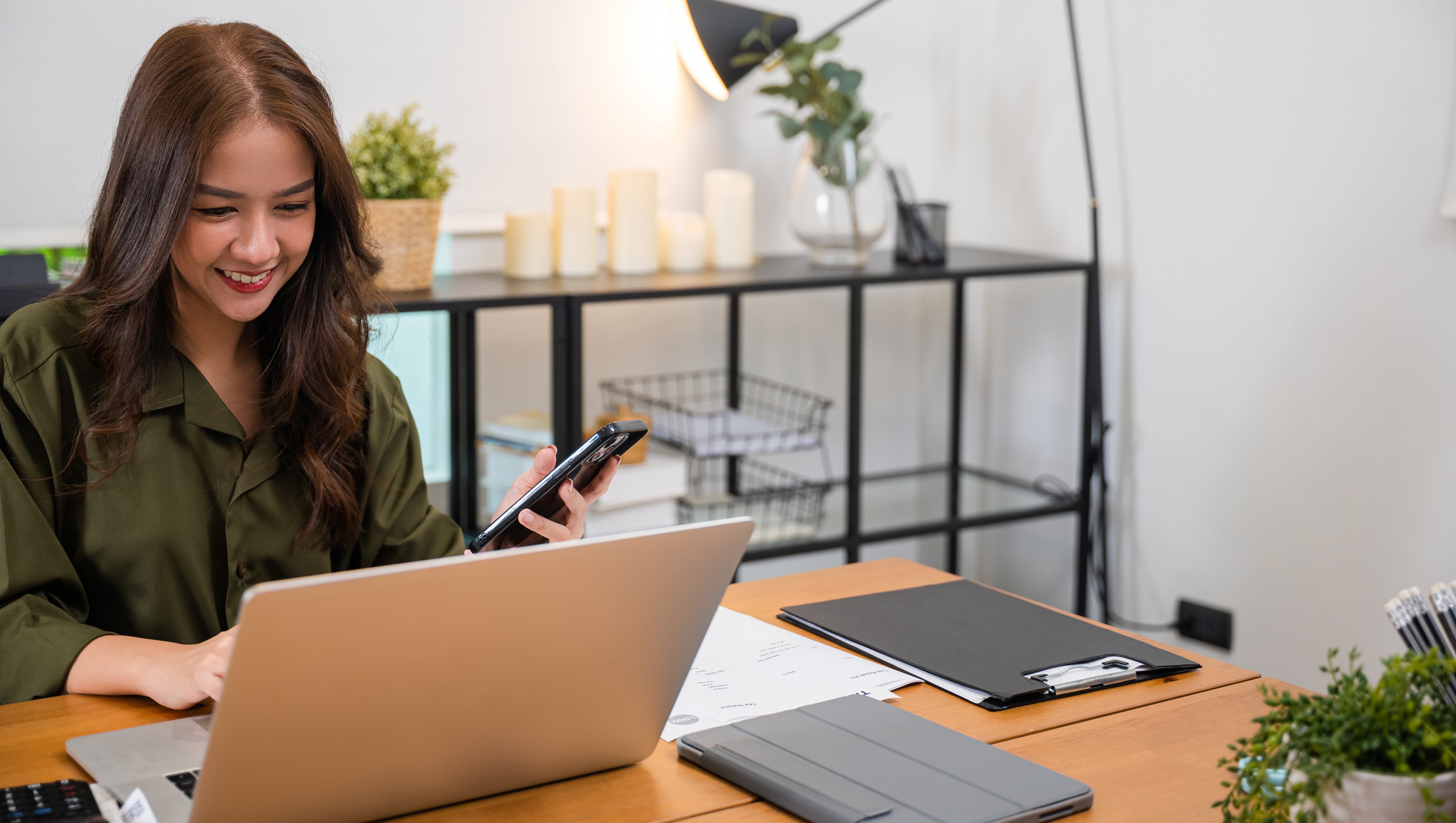 Compañías Canadienses abren ofertas laborales con la oportunidad de trabajo remoto y salario en dólares.