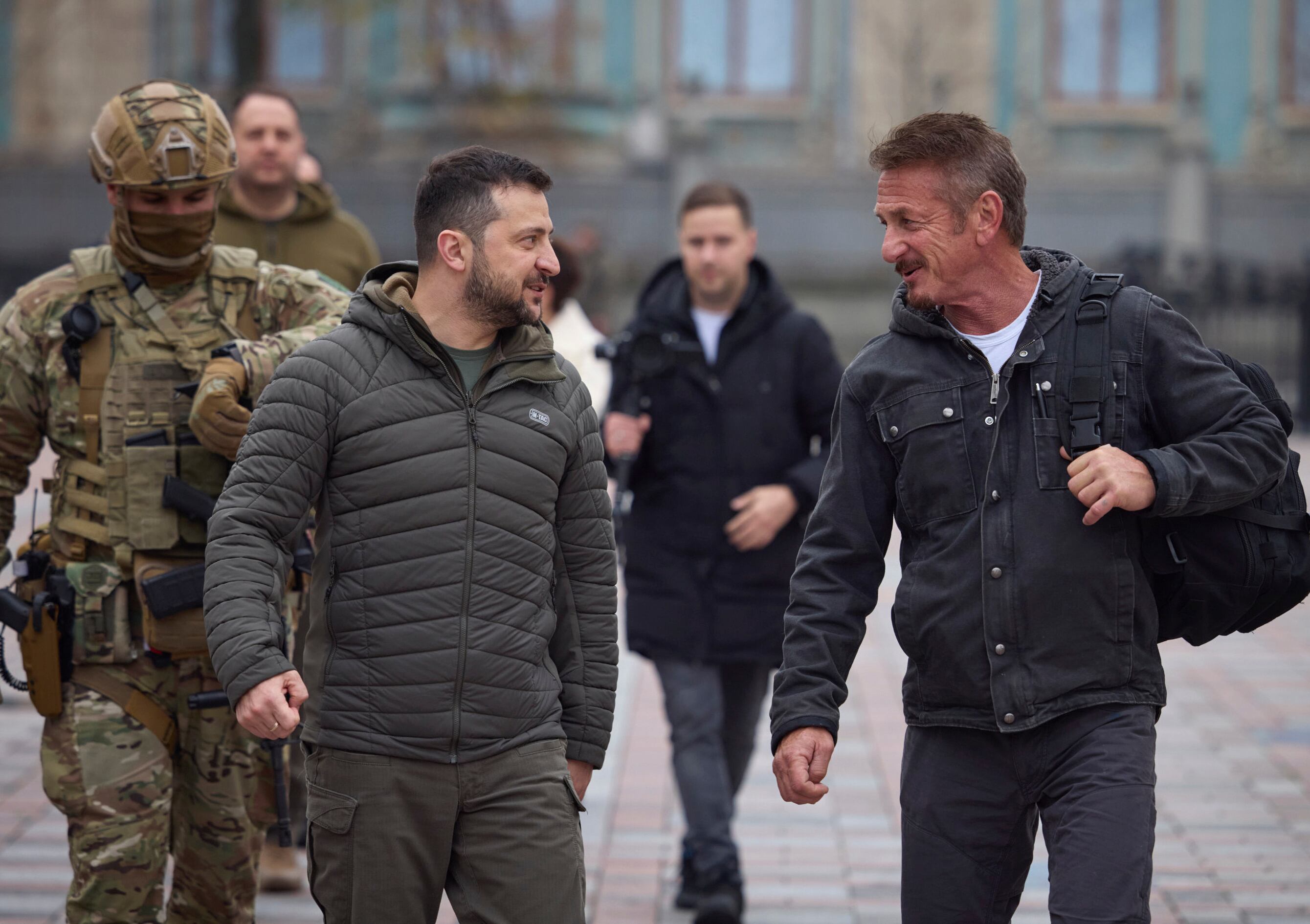 Volodimir Zelensky y Sean Penn