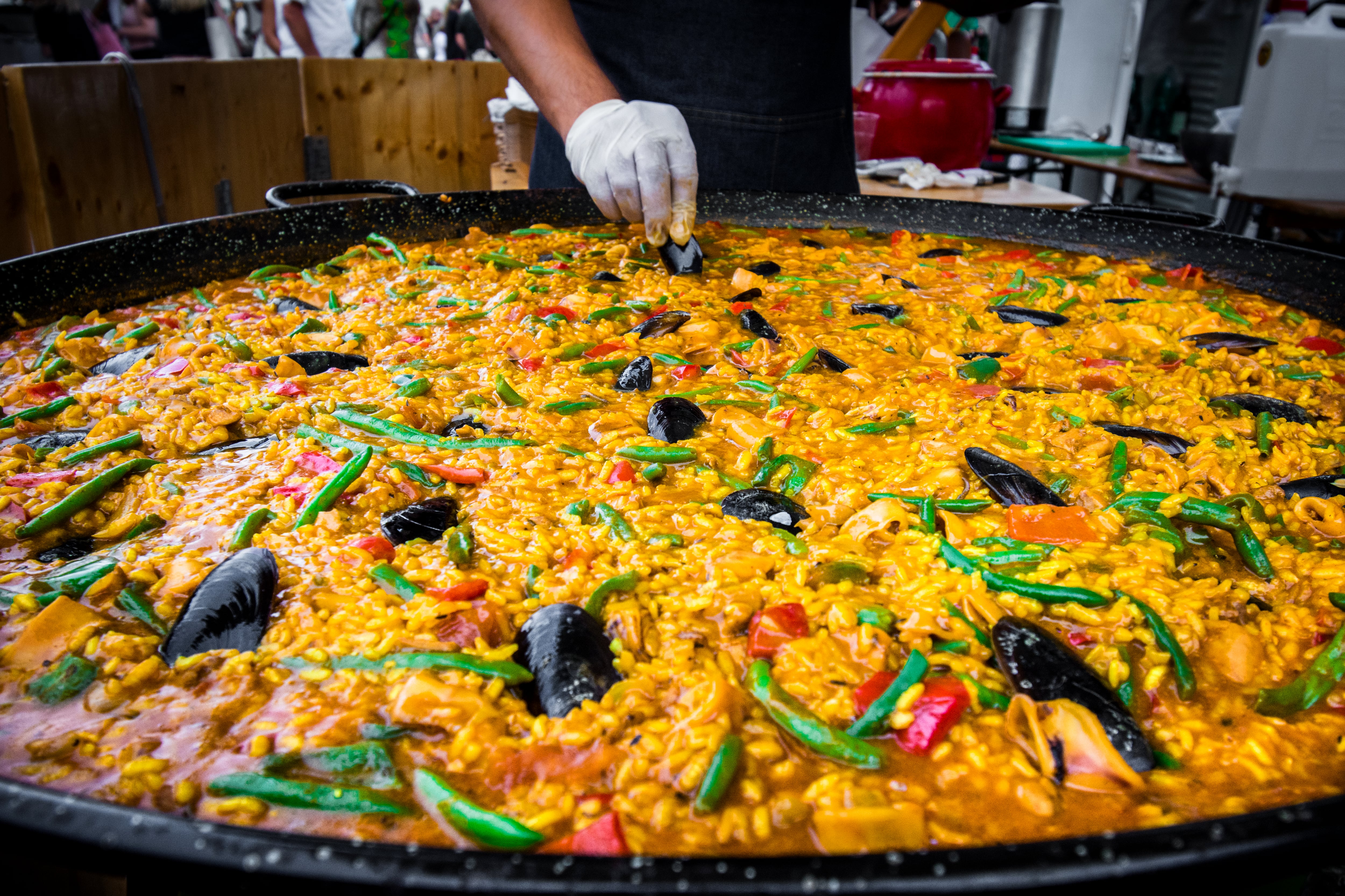 Paella valenciana